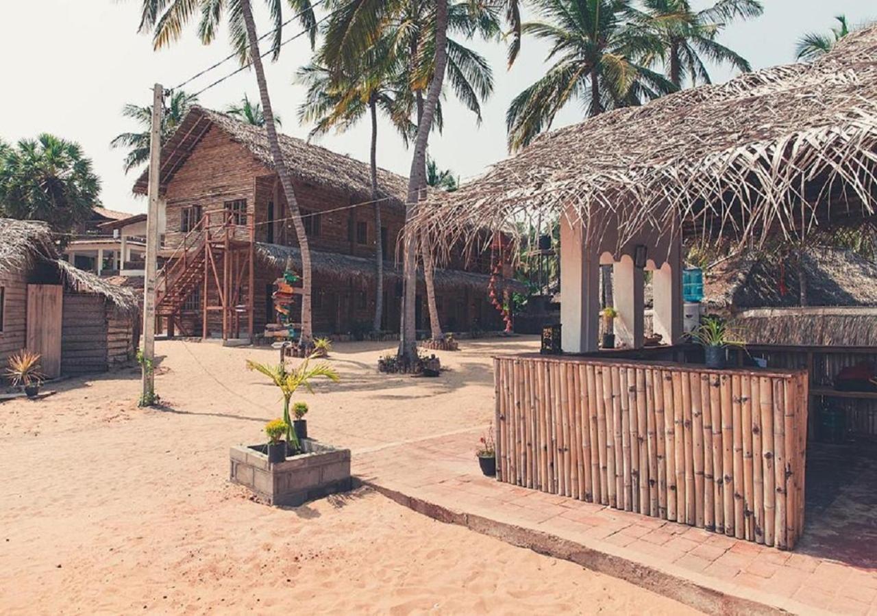 Surfpoint Sri Lanka Kite Village 칼피티야 외부 사진