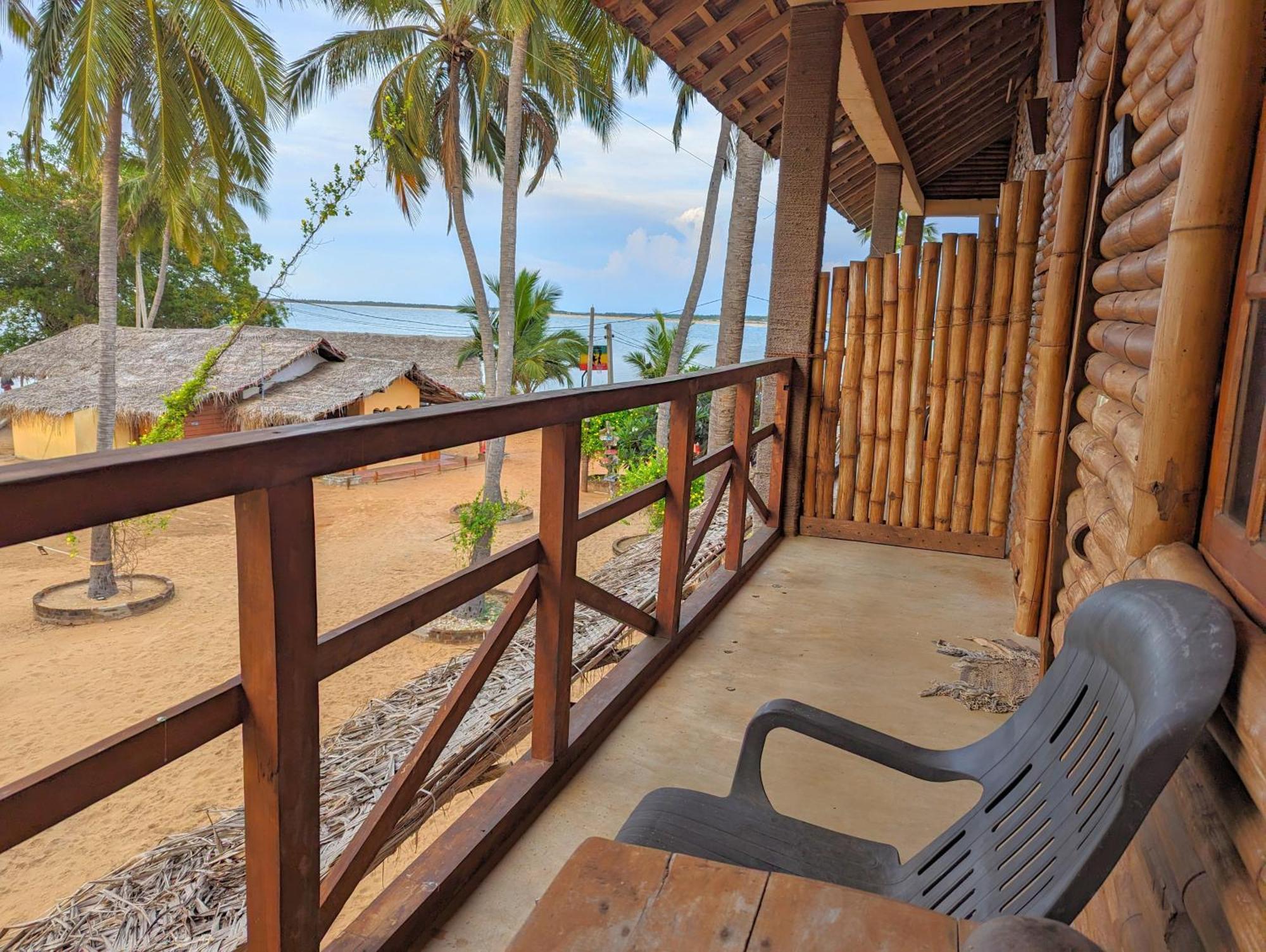 Surfpoint Sri Lanka Kite Village 칼피티야 외부 사진